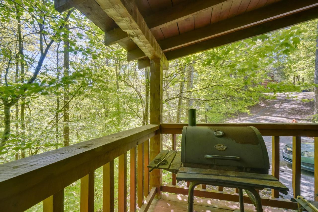 Gatlinburg Cabin With Hot Tub About 6 Mi To Downtown! Esterno foto