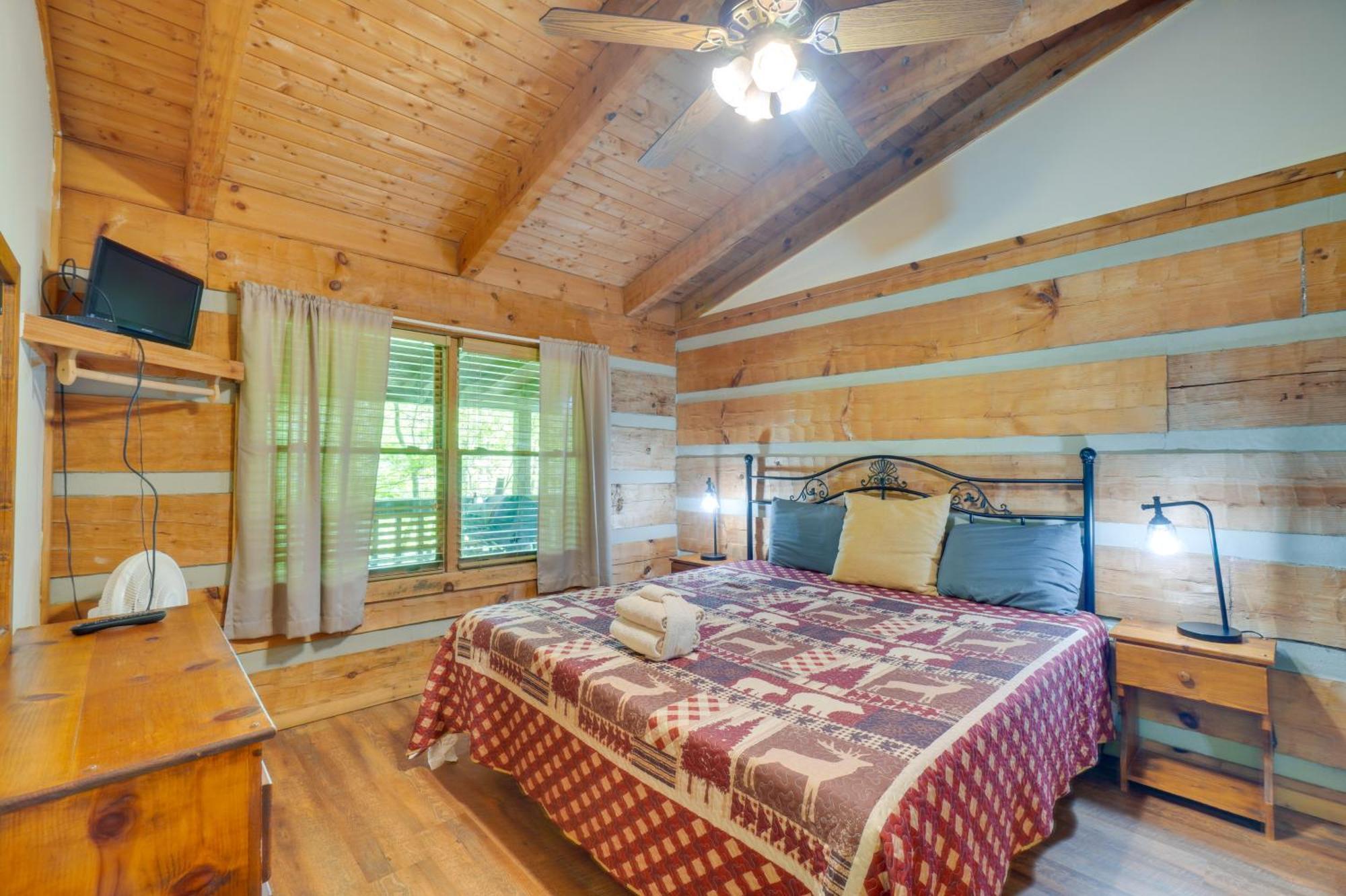 Gatlinburg Cabin With Hot Tub About 6 Mi To Downtown! Esterno foto